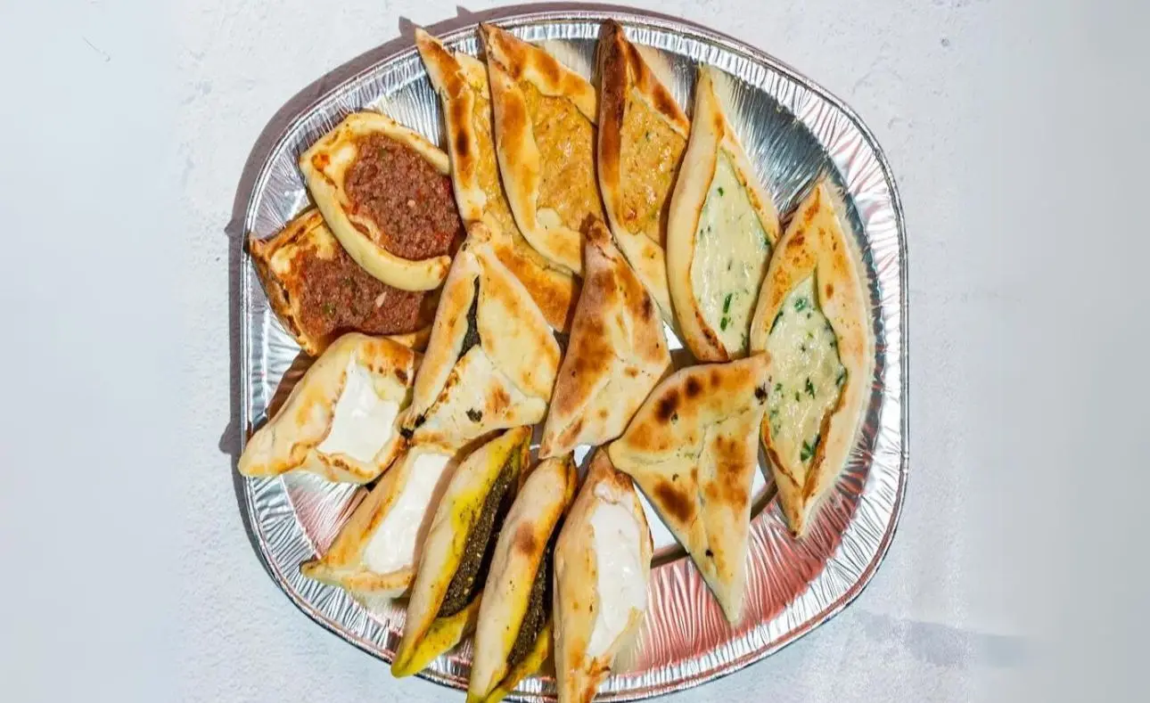 معجنات توت الشام
